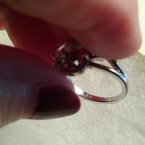 Statement Ring - Picture 5 of 5